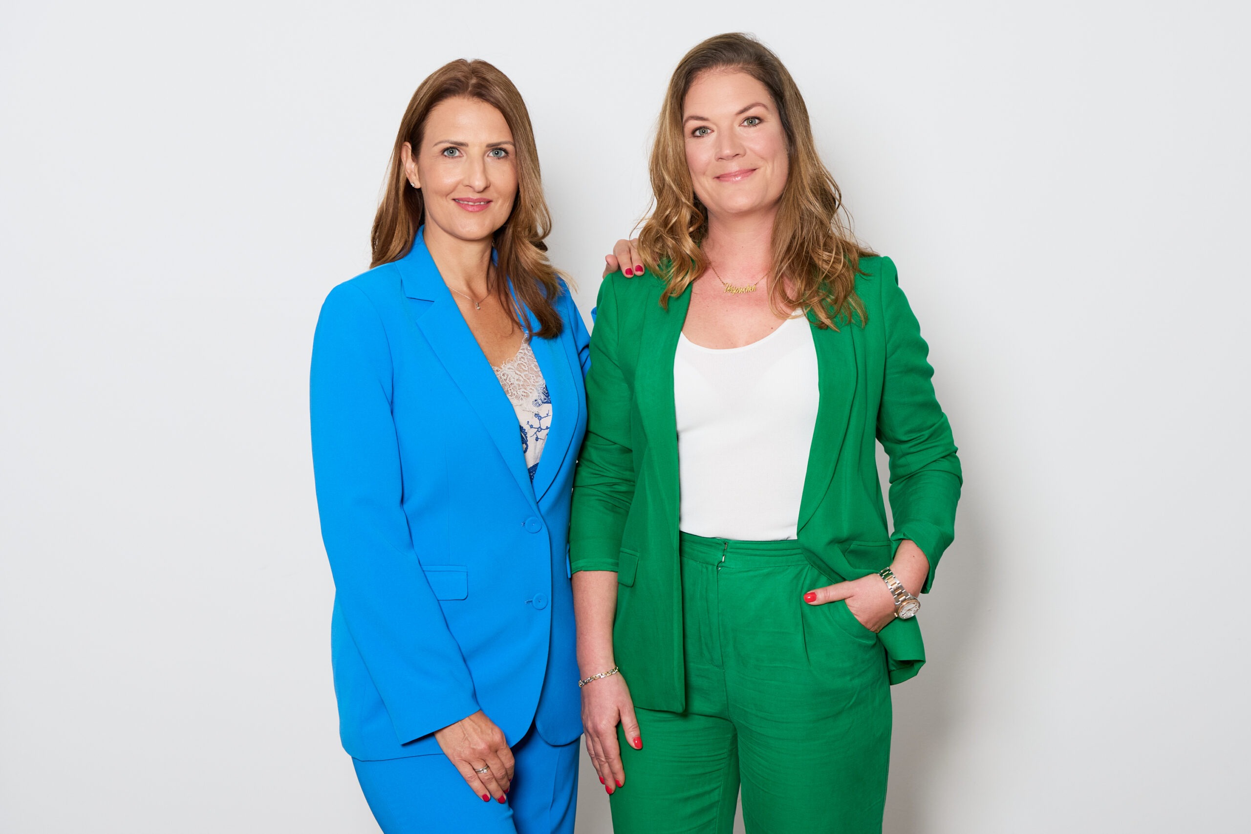 Verena Schörner und Julia Loschelder (Foto: Helena Heilig)